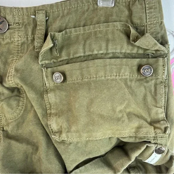 One Teaspoon shorts cargo style pockets buttons Olive Green Women Shorts - Picture 6 of 12